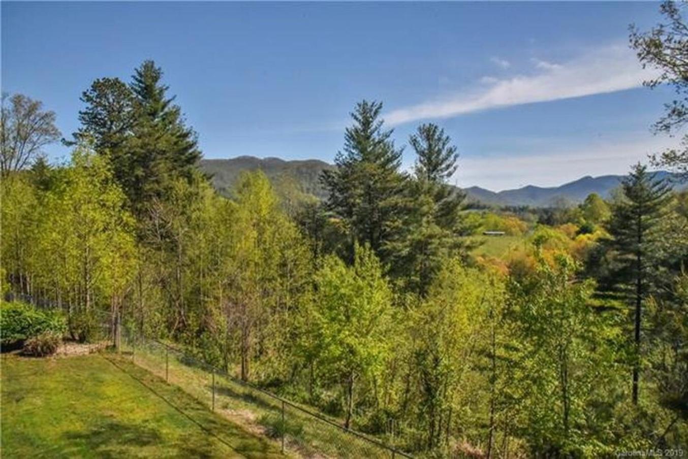 Cl To Dt Asheville & Weaverville- Apartment Inc Exterior photo