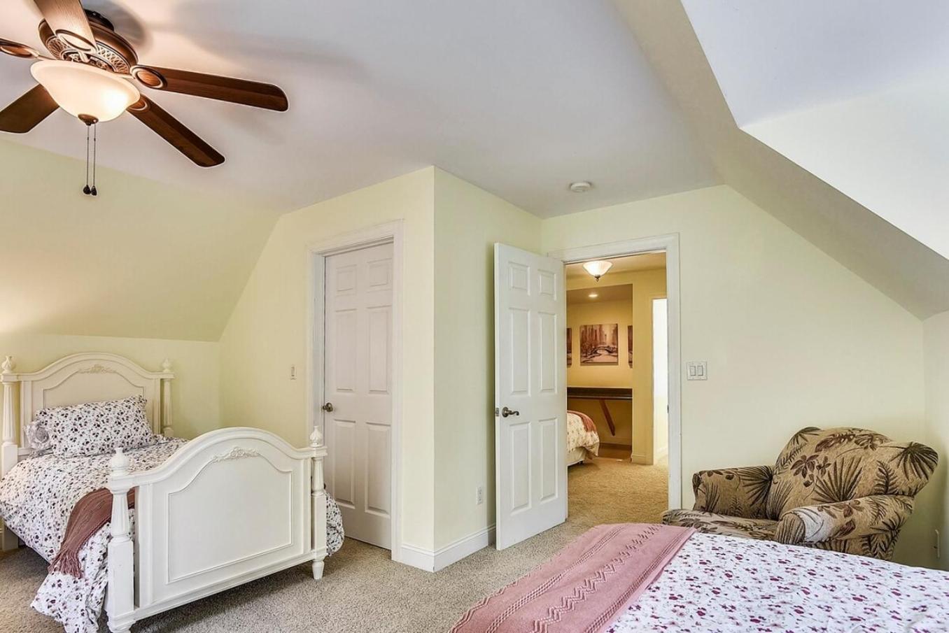 Cl To Dt Asheville & Weaverville- Apartment Inc Exterior photo